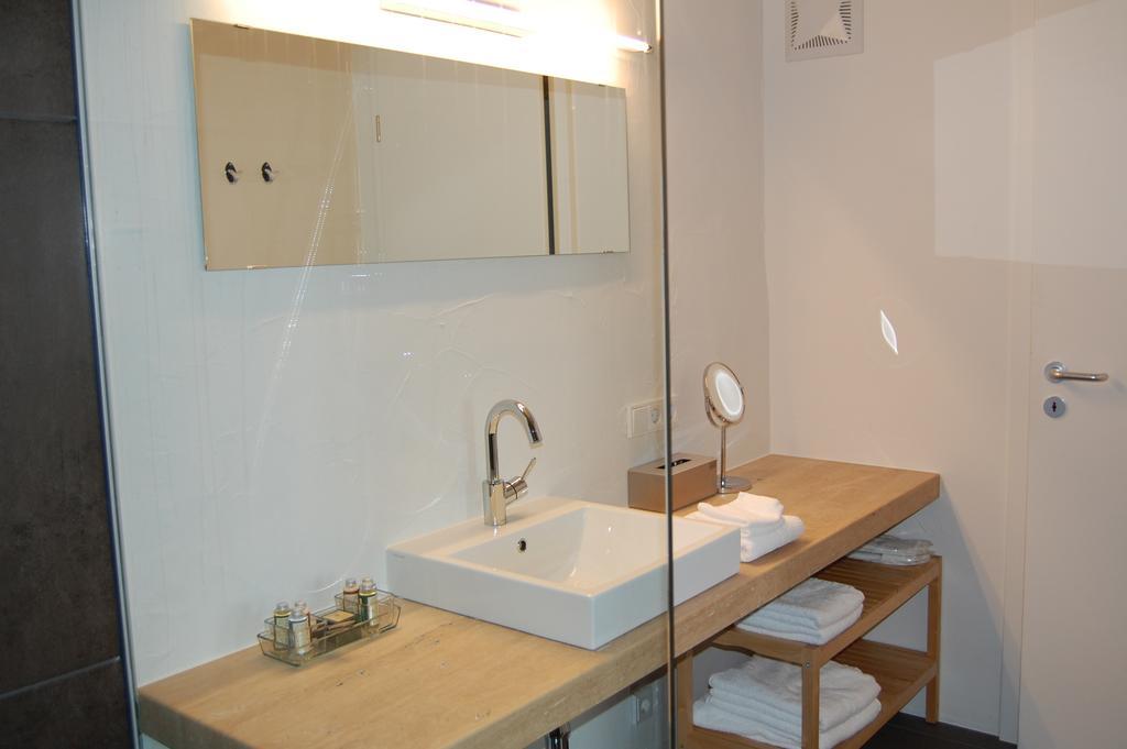 Fruehstueckshotel Im Goldschmiedehaus 그리스키르헨 객실 사진