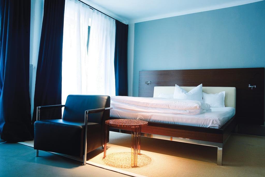 Fruehstueckshotel Im Goldschmiedehaus 그리스키르헨 객실 사진